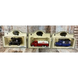 (3) Lledo Day's Gone Chevron Oil Work Trucks 1:64 NIB